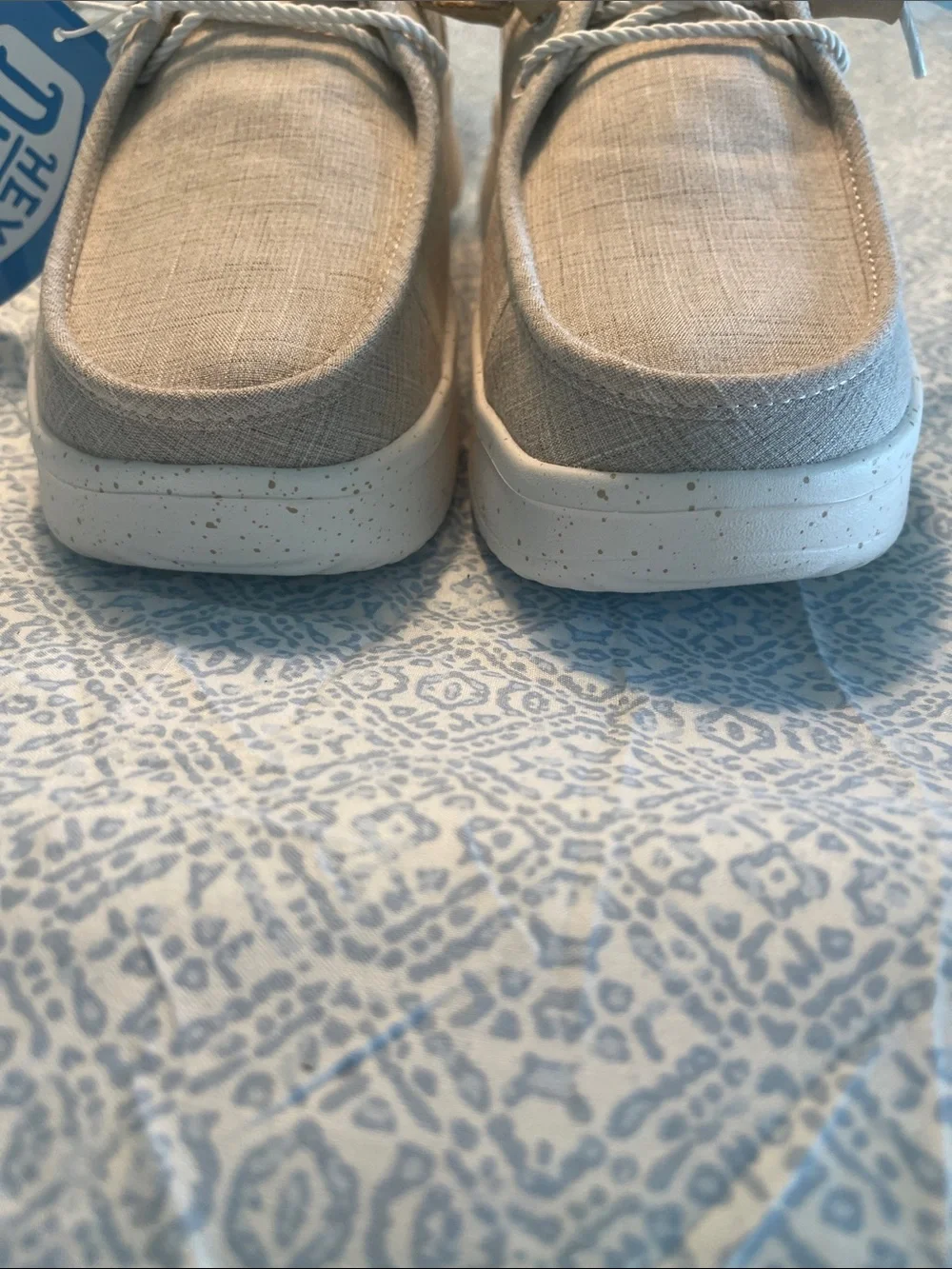 Hey Dude Wendy PeaK WOVEN Slip-On Sneakers in Natural NWT size 10